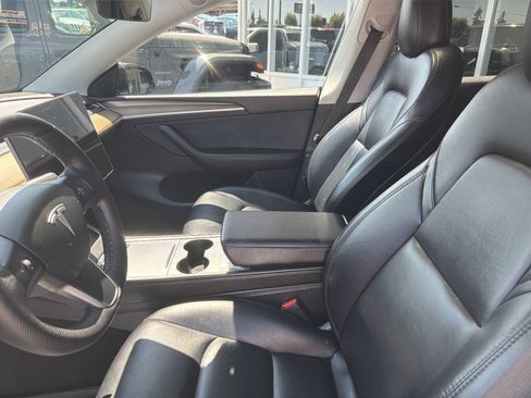 Used 2022 Tesla Model Y Performance AWD/4WD image 21