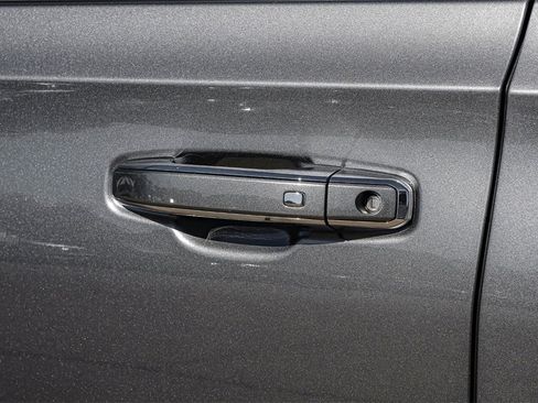 Used 2021 Chevrolet Suburban Premier w/ Premium Package image 46