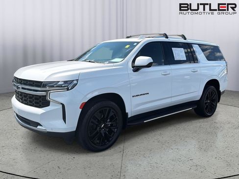 Used 2023 Chevrolet Suburban LS w/ Max Trailering Package AWD/4WD image 2