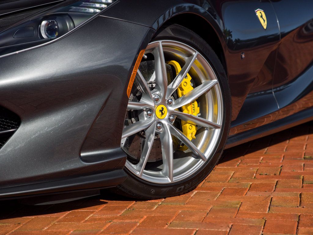 Certified 2022 Ferrari 812 GTS RWD image 34