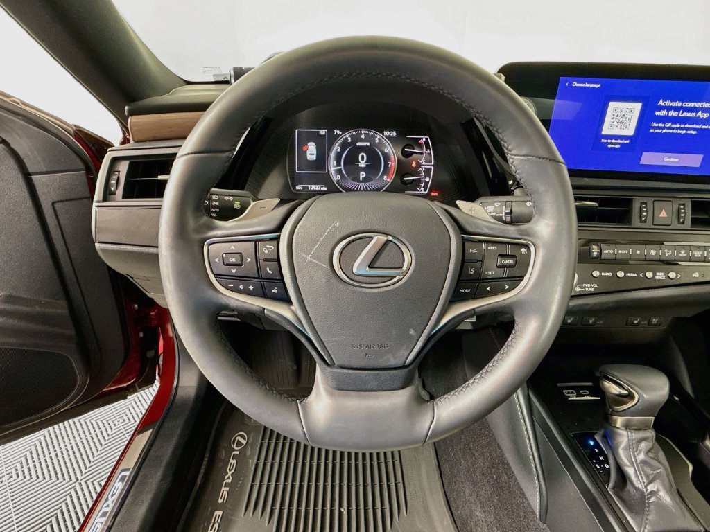 Used 2023 Lexus ES 350 w/ Premium Package FWD image 11