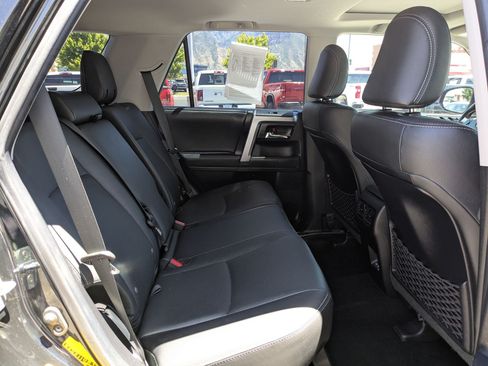 Used 2023 Toyota 4Runner Limited AWD/4WD image 35