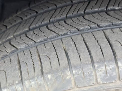 Used 2019 Honda CR-V EX image 21