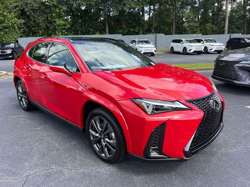 Certified 2024 Lexus UX 250h F Sport FWD image 3