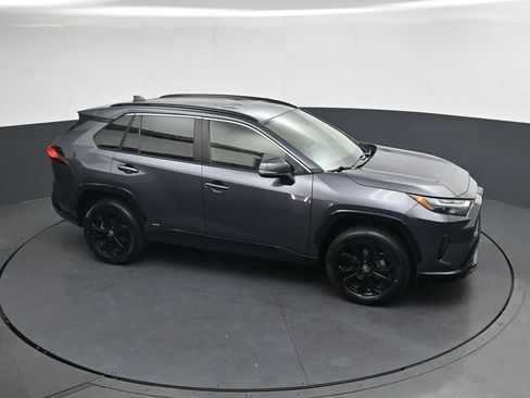Used 2023 Toyota RAV4 SE AWD/4WD image 27