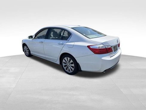 Used 2013 Honda Accord Touring image 6
