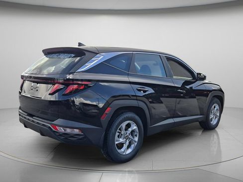 Certified 2024 Hyundai Tucson SE FWD image 8