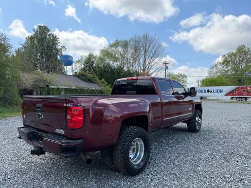 Used 2016 Chevrolet Silverado 3500 High Country w/ Duramax Plus Package image 7