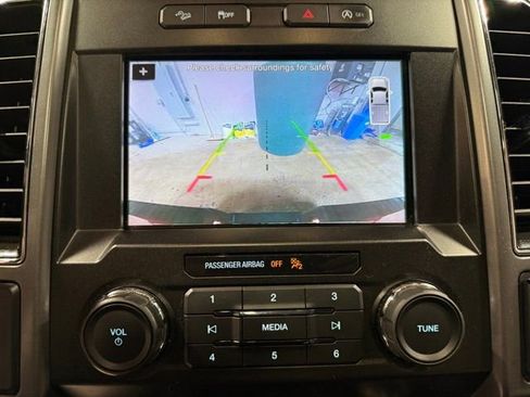 Used 2019 Ford F150 XLT w/ Equipment Group 302A Luxury image 28