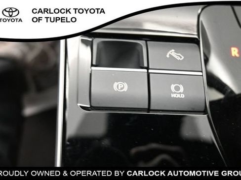Used 2025 Toyota bZ4X FWD image 18
