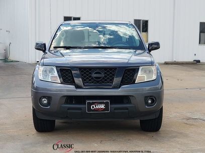Used 2020 Nissan Frontier SV w/ Midnight Edition Floor Mats