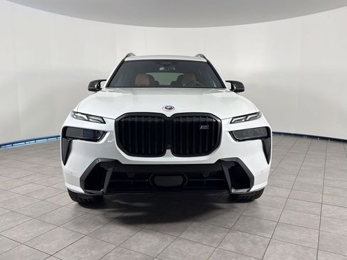 Certified 2023 BMW X7 M60i w/ Executive Package AWD/4WD image 6
