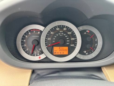 Used 2011 Toyota RAV4 4WD w/ Base L4 Extra Value Pkg image 18