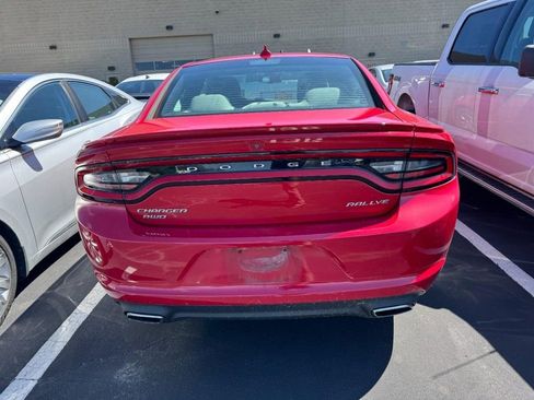 Used 2016 Dodge Charger SXT w/ Rallye Group AWD/4WD image 3