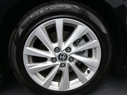 Used 2023 Toyota Camry LE FWD image 11
