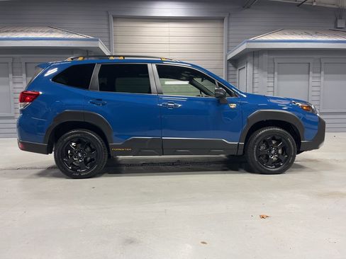 Used 2022 Subaru Forester Wilderness w/ Wilderness Package image 9