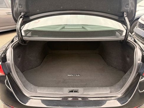 Used 2021 Nissan Sentra SV FWD image 27
