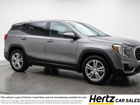 Used 2024 GMC Terrain SLE FWD image 1