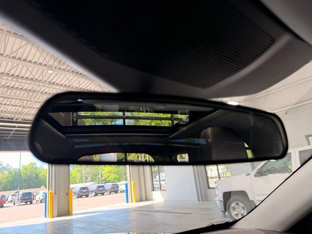 Used 2024 Ford Explorer XLT w/ XLT Sport Appearance Package AWD/4WD image 45