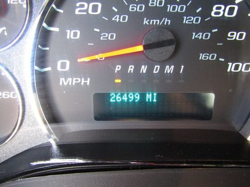 Used 2023 GMC Savana 2500 w/ Driver Convenience Package image 14