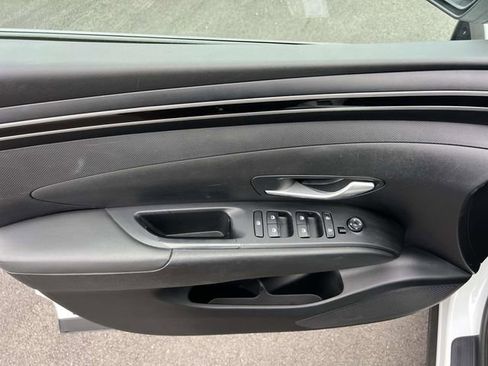 Certified 2022 Hyundai Tucson SE image 15