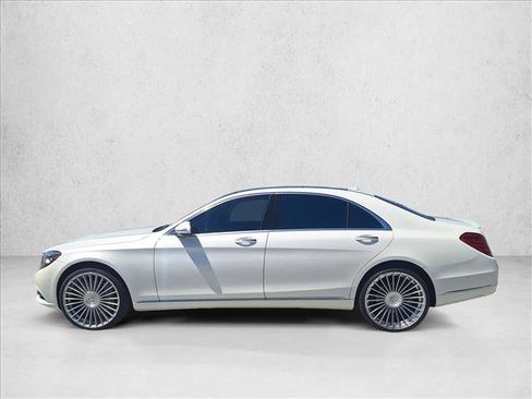 Used 2017 Mercedes-Benz S 550 Sedan w/ Premium Package image 9