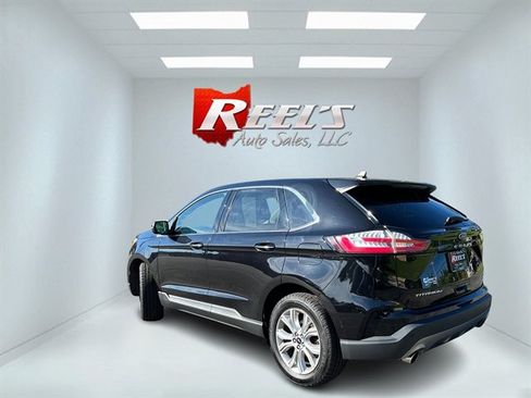 Used 2023 Ford Edge Titanium w/ Cargo Accessory Package AWD/4WD image 10