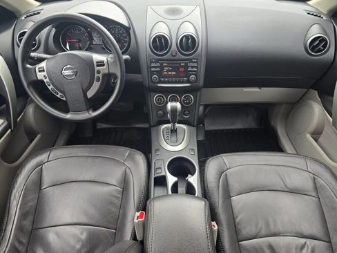 Used 2012 Nissan Rogue SV AWD/4WD image 18