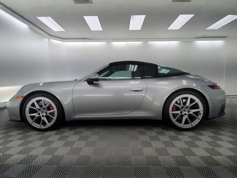 Certified 2026 Porsche 911 Targa 4S AWD/4WD image 2