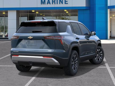New 2026 Chevrolet Equinox LT w/ Convenience Package II FWD image 4