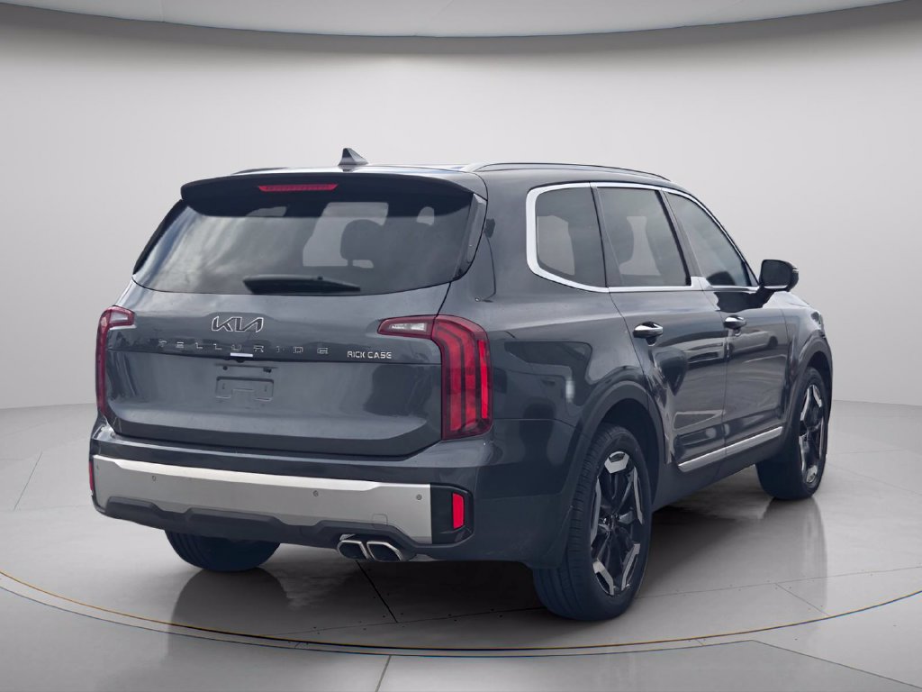 Used 2024 Kia Telluride S w/ S Sunroof Package FWD image 8