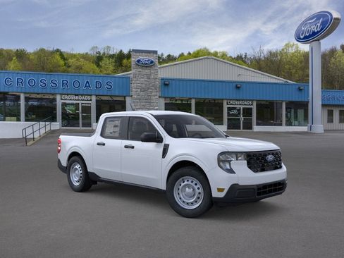 New 2026 Ford Maverick XL w/ Equipment Group 101A AWD/4WD image 7