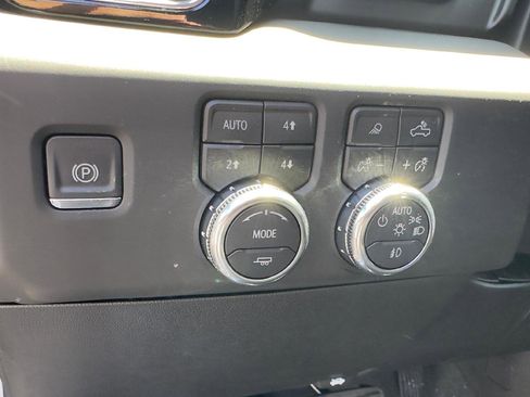 New 2026 GMC Sierra 1500 Denali AWD/4WD image 14