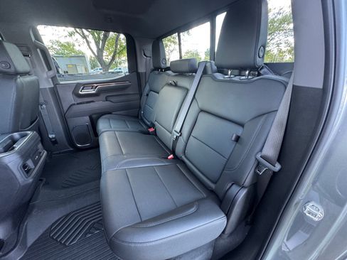 Used 2026 Chevrolet Silverado 1500 LT Trail Boss w/ Convenience Package II AWD/4WD image 13