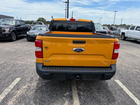 Used 2023 Ford Maverick Lariat w/ Lariat Luxury Package FWD image 6