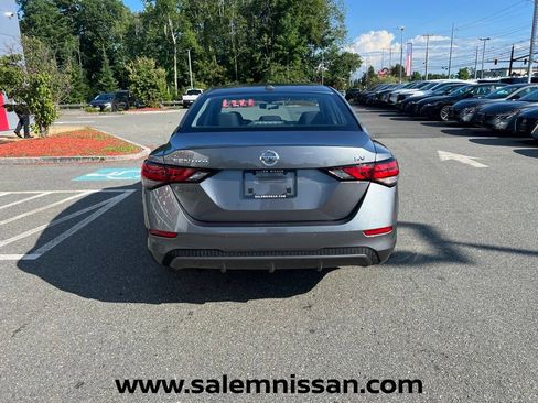 Used 2023 Nissan Sentra SV w/ All-Weather Package FWD image 6