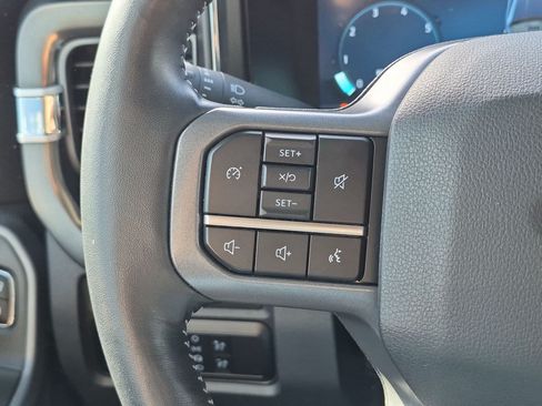 Used 2024 Ford F250 Lariat w/ Sport Appearance Package AWD/4WD image 17