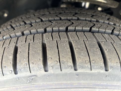 Used 2026 BMW i4 xDrive40i image 12