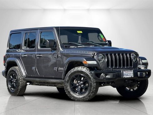 Used 2019 Jeep Wrangler Unlimited Sahara w/ Quick Order Package 24M Moab image 2