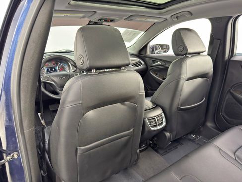 Used 2017 Chevrolet Malibu Premier w/ Premier Sun and Wheel Package image 30