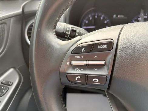 Certified 2021 Hyundai Kona SEL Plus w/ Cargo Package image 22