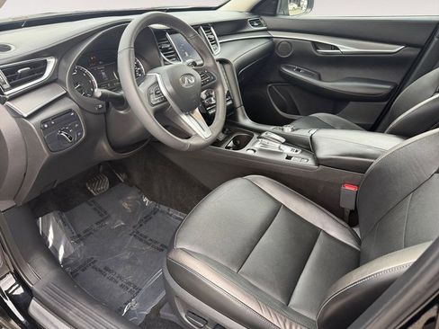Used 2023 INFINITI QX50 Luxe image 16
