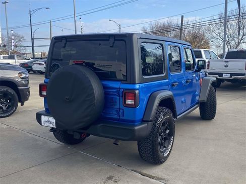 Used 2021 Jeep Wrangler Unlimited Sport image 42