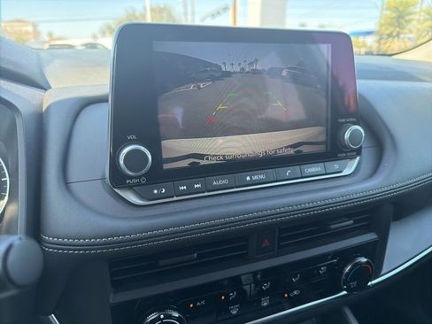 Certified 2025 Nissan Rogue S image 14