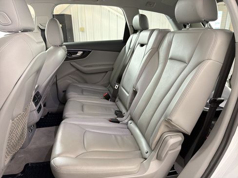 Used 2018 Audi Q7 3.0T Premium Plus w/ Premium Plus Package AWD/4WD image 15