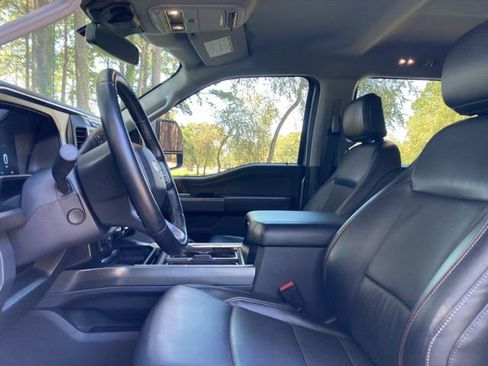 Used 2023 Ford F250 Lariat w/ FX4 Off-Road Package image 22