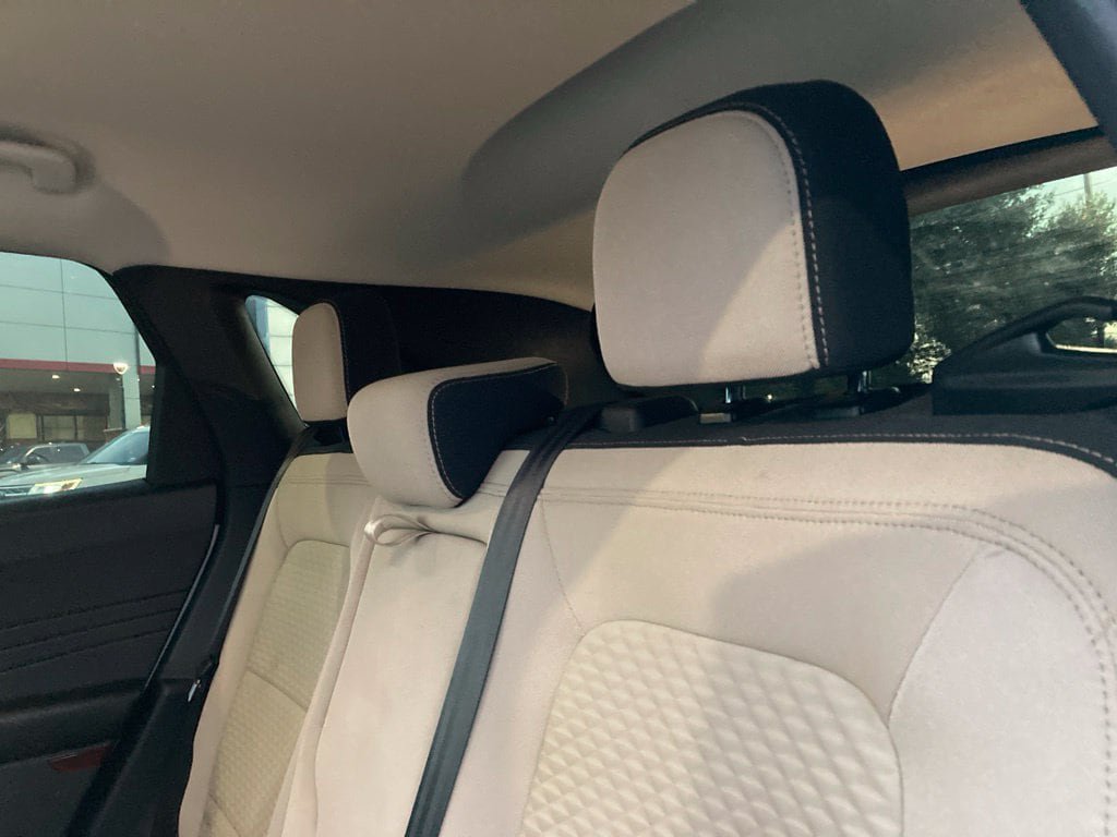 Used 2022 Ford Escape SE w/ Convenience Package FWD image 11