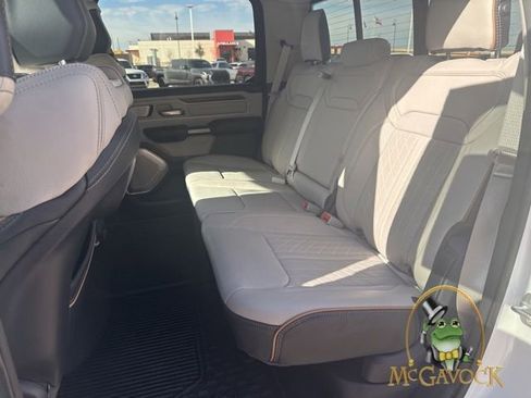 Used 2025 RAM 1500 Tungsten image 22