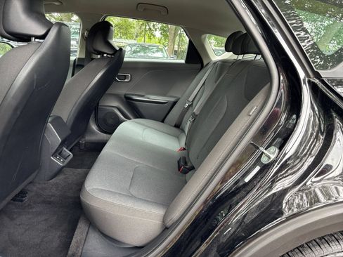 Used 2025 Kia K4 FWD image 24