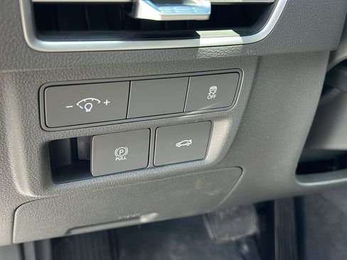 Used 2025 Hyundai Sonata SEL FWD image 27